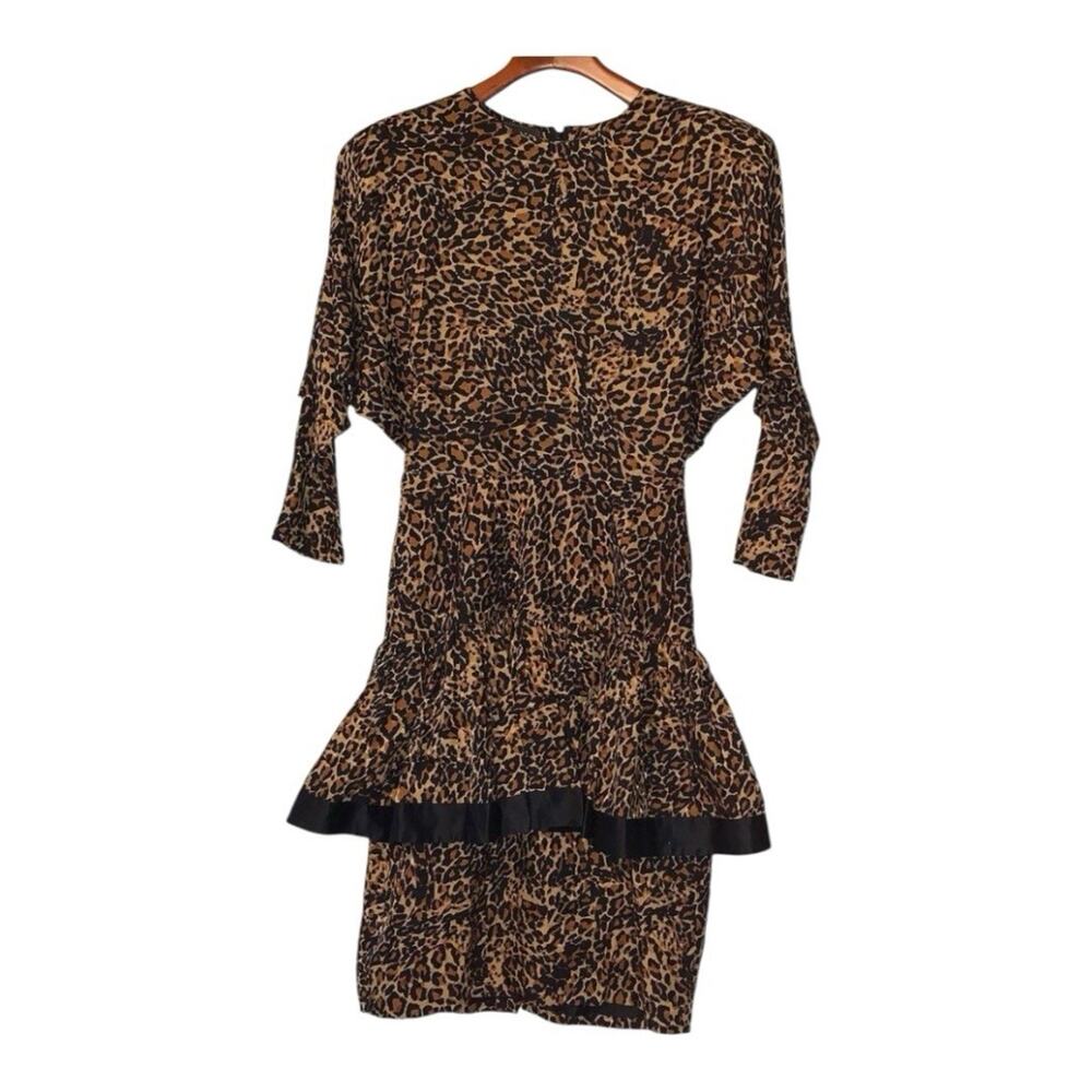 Vintage St. Gillian 100 % Silk leopard Dress US 4